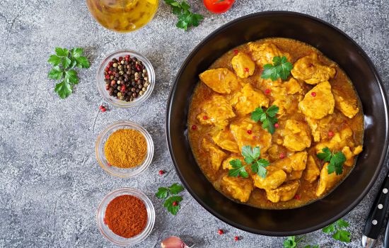 curry-with-chicken-onions-indian-food-asian-cuisine-top-view (1)